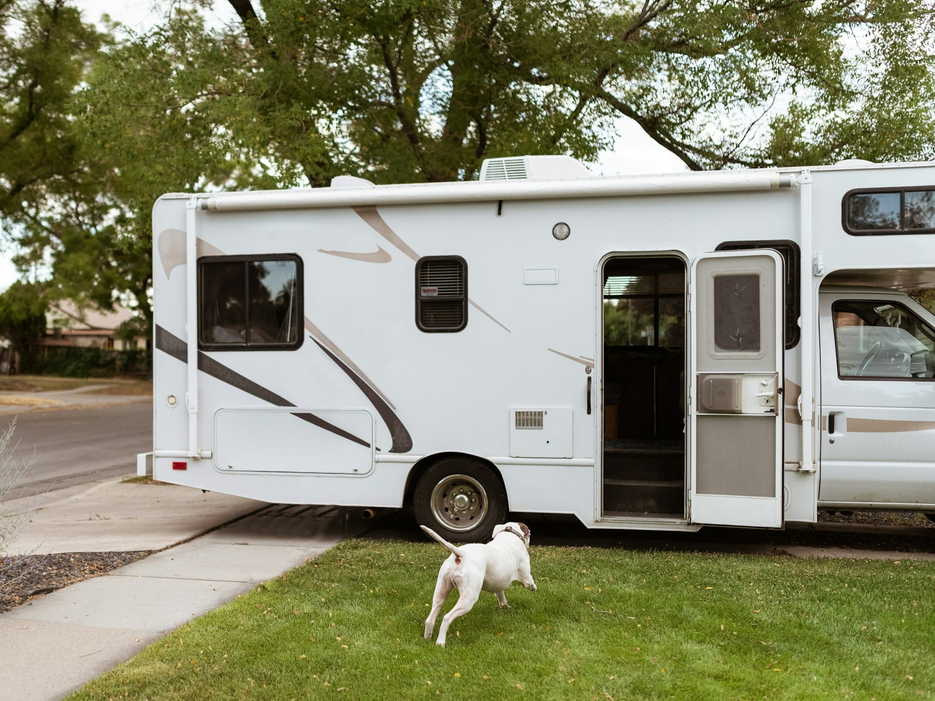 Diagnosing Strange Noises in Your Rental RV: A Troubleshooting Guide